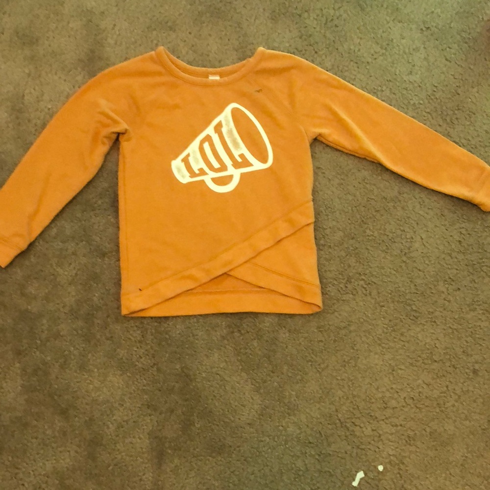 Lol yellow-ish orange tide top for sell M8